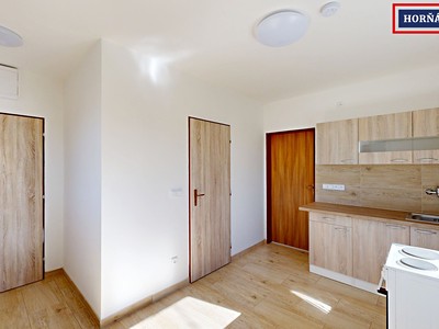 Pronájem bytu 1+1 34 m²