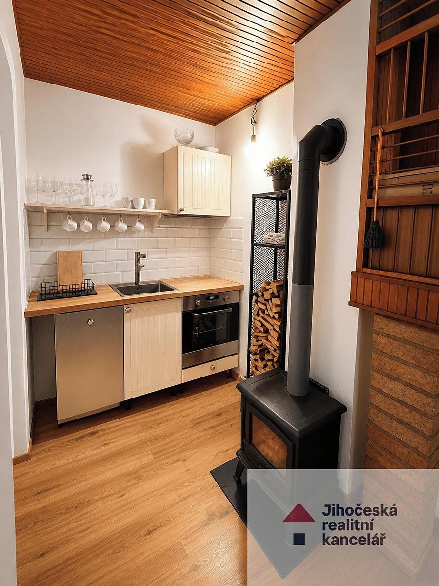 Prodej chaty 55 m², pozemek 370 m² – fotografie 3