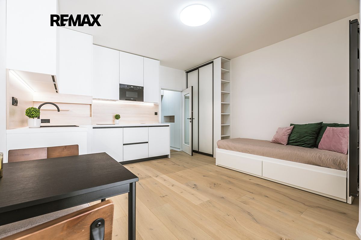 Pronájem bytu 1+kk 26 m²