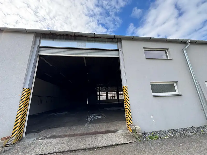 Pronájem výrobní haly, prostoru 700 m², Třebíč – náhled fotky 2