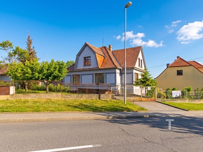 Prodej  rodinného domu 245 m², pozemek 1 569 m²