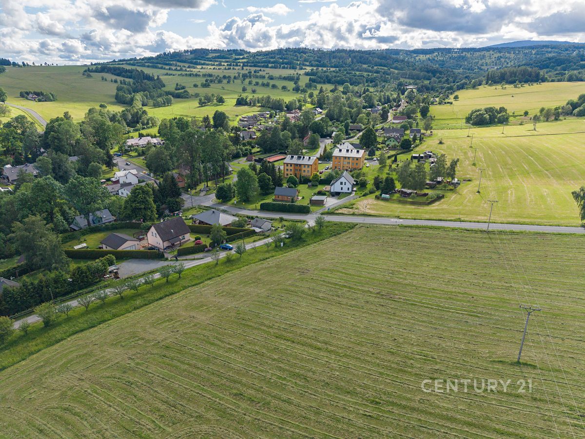 Prodej stavebního pozemku 1559 m² – fotografie 2