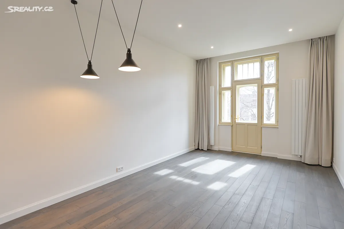 Pronájem bytu 3+kk 95 m² – pohled 6