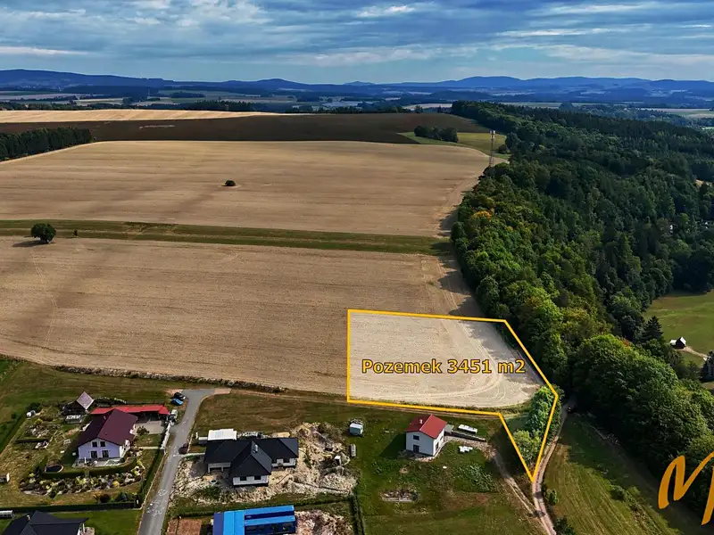 Prodej stavebního pozemku 3451 m², Záchlumí – náhled fotky 1