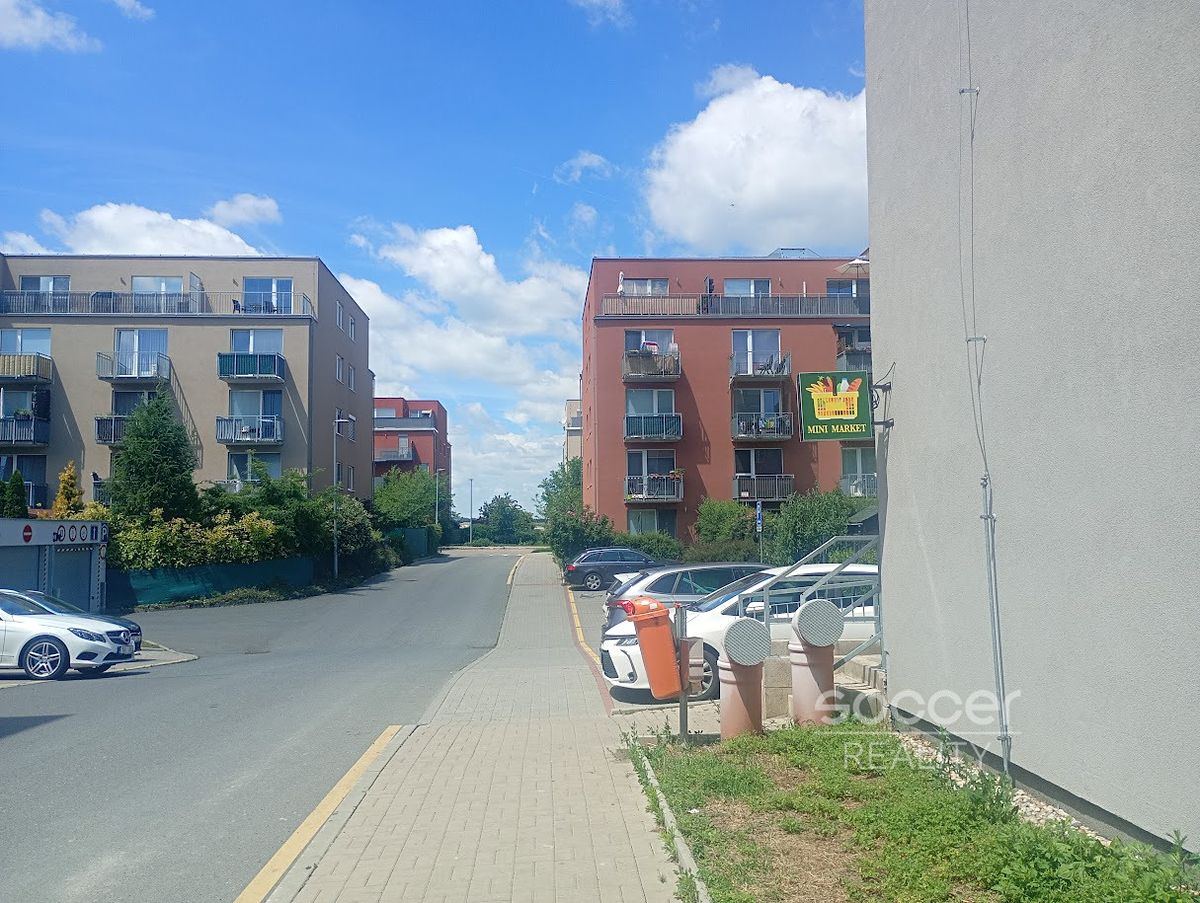 Pronájem bytu 1+kk 32 m² – fotografie 4