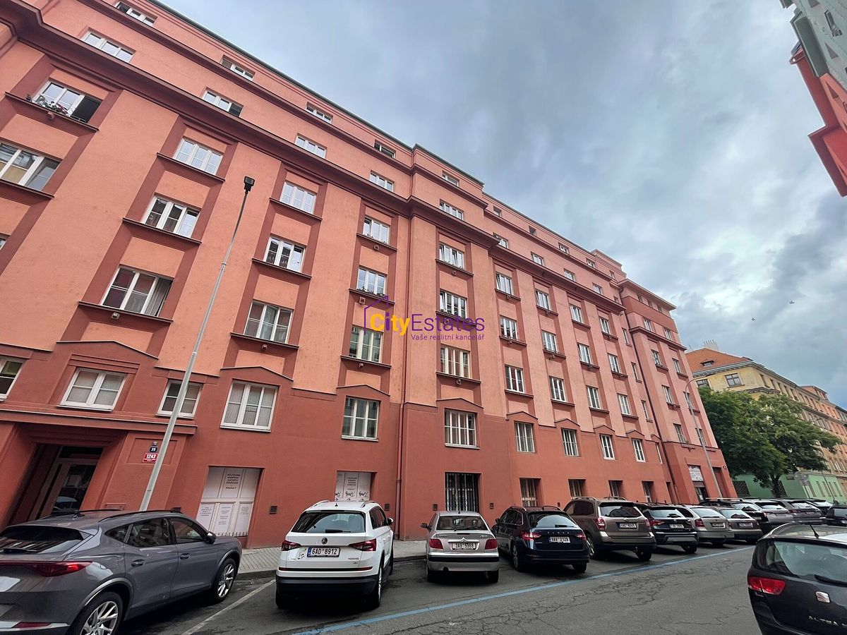 Pronájem bytu 2+1 57 m²