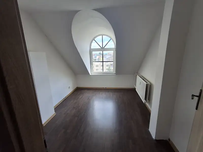 Pronájem bytu 3+kk 70 m², Cheb – náhled fotky 2