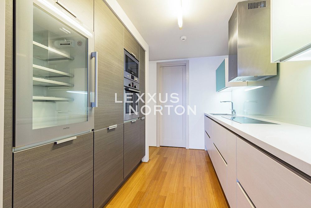 Pronájem bytu 4+kk 135 m²
