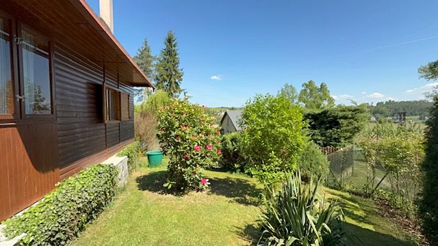 Prodej chaty 69 m², pozemek 560 m², Bukovany – fotka 1 z 3