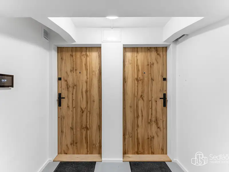 Prodej bytu atypický 39 m², Praha – náhled fotky 2