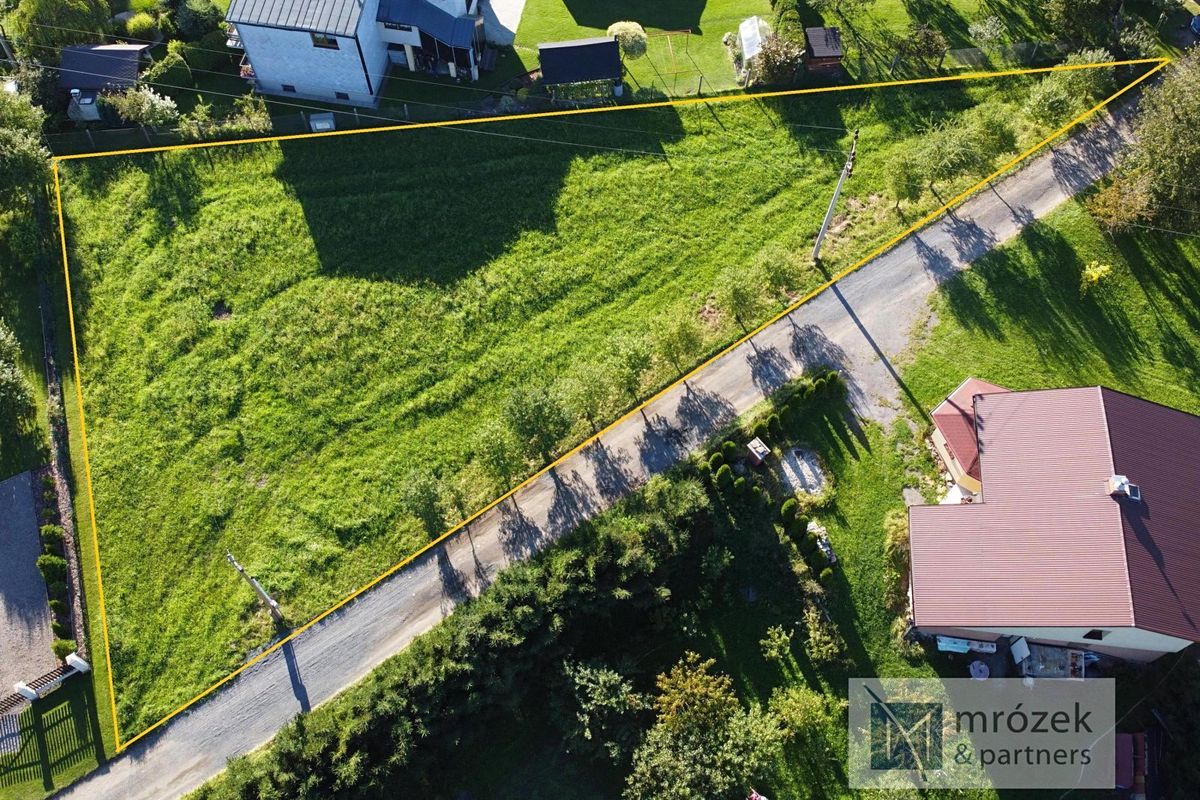 Prodej stavebního pozemku 1102 m²