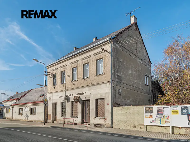 Prodej rodinného domu 382 m², pozemek 521 m², Chlumec nad Cidlinou – náhled fotky 2