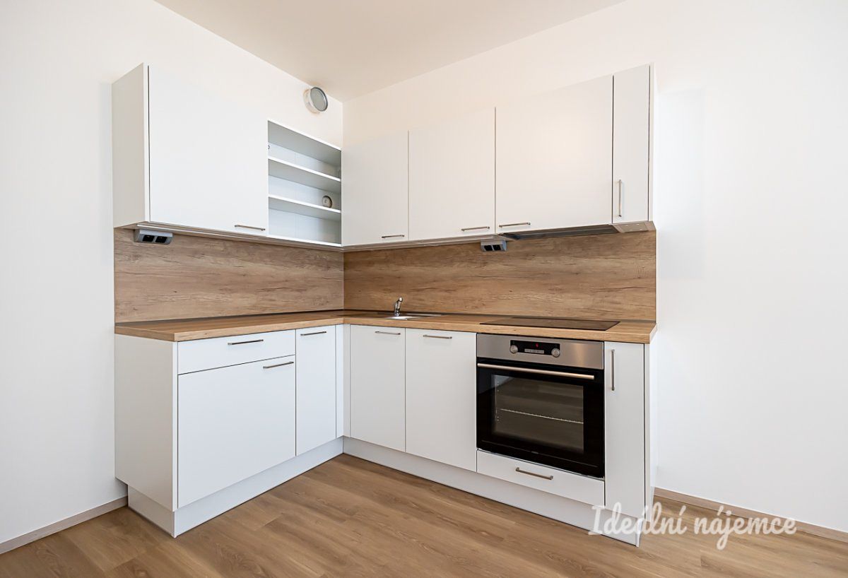 Pronájem bytu 2+kk 46 m²