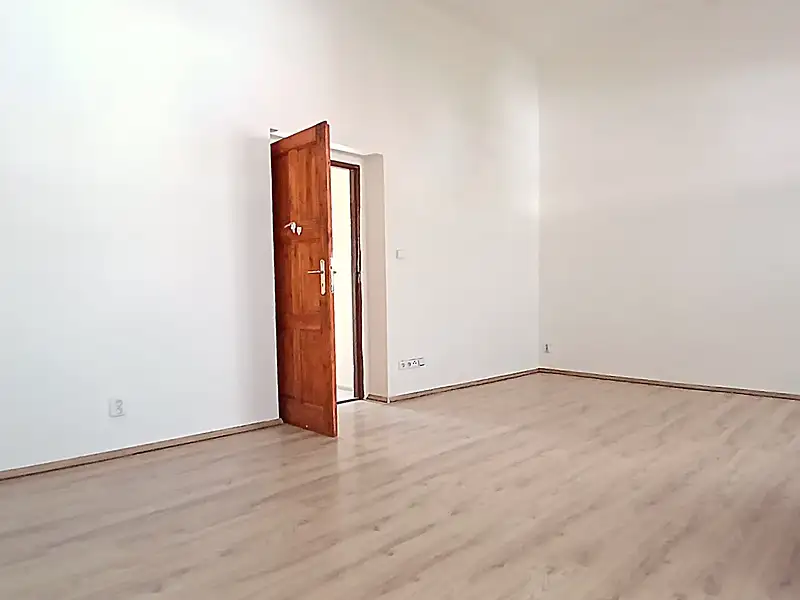 Pronájem bytu 1+1 39 m², Mělník – náhled fotky 3
