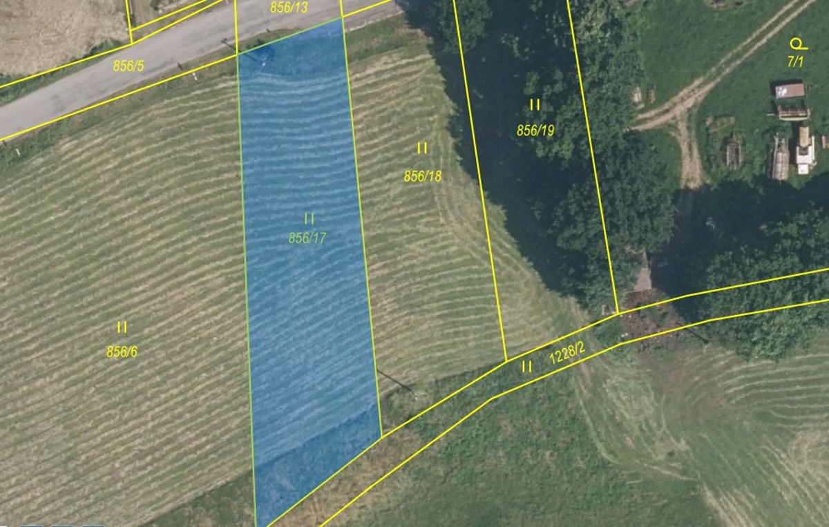 Prodej stavebního pozemku 1158 m²