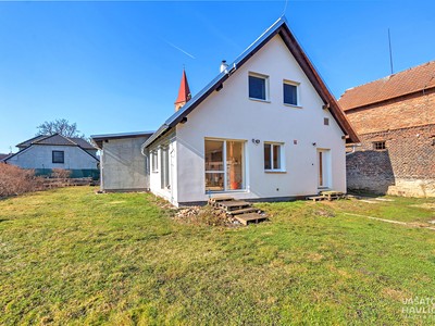Prodej  rodinného domu 154 m², pozemek 3 524 m²