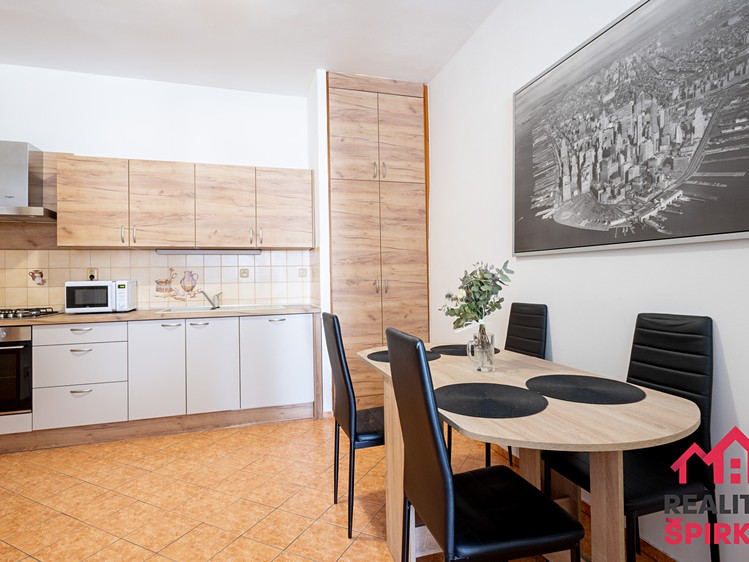 Комерційне приміщення на продаж, 422 м² (8 з 27)
