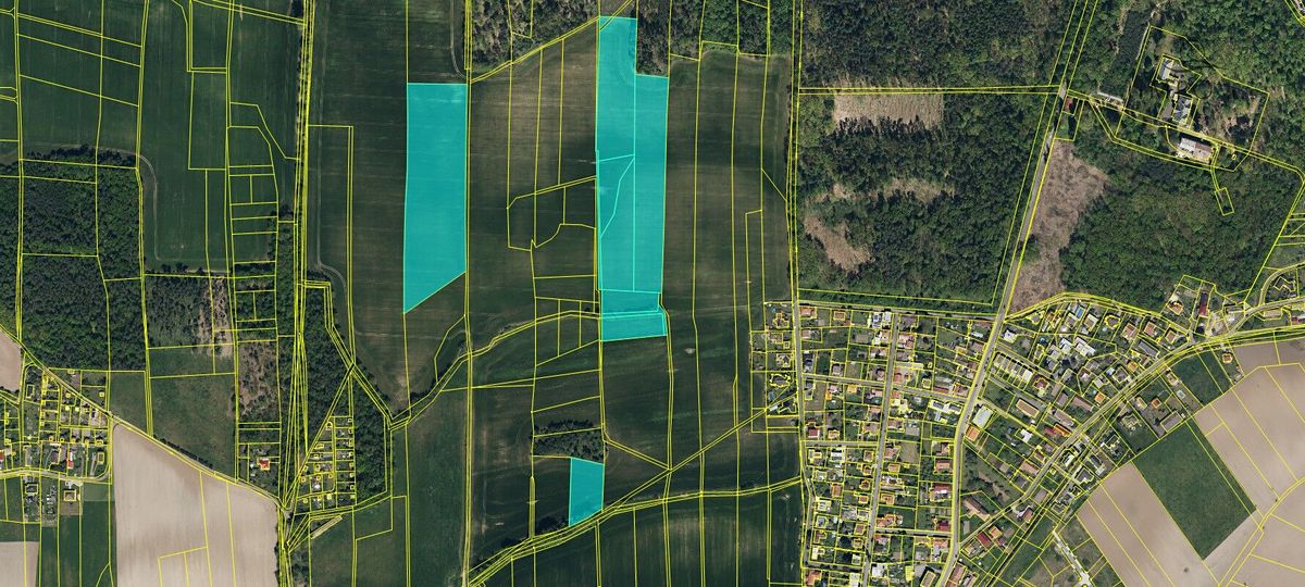 Prodej pole 63111 m²