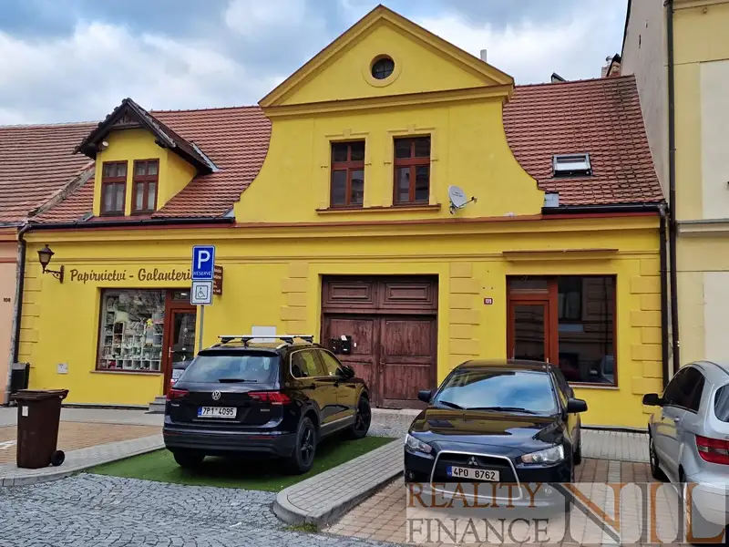 Pronájem obchodního prostoru 79 m², Dobřany – náhled fotky 1