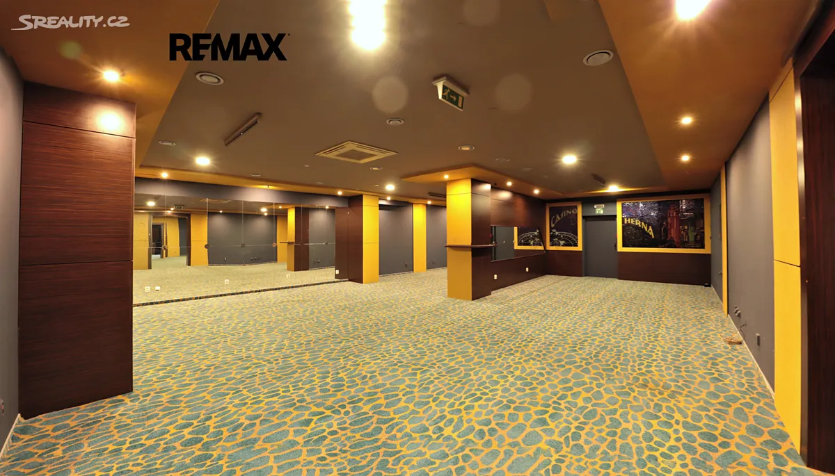 Pronájem obchodního prostoru 218 m², Kopřivnice