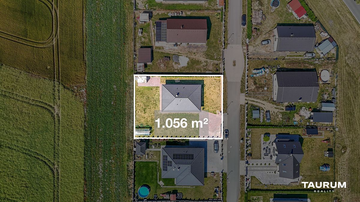 Prodej rodinného domu 112 m², pozemek 1056 m² – fotografie 2