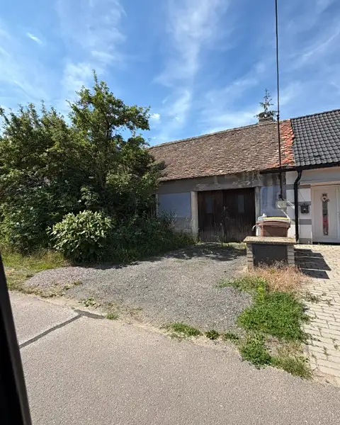 Prodej stavebního pozemku 1092 m², Slup – náhled fotky 1