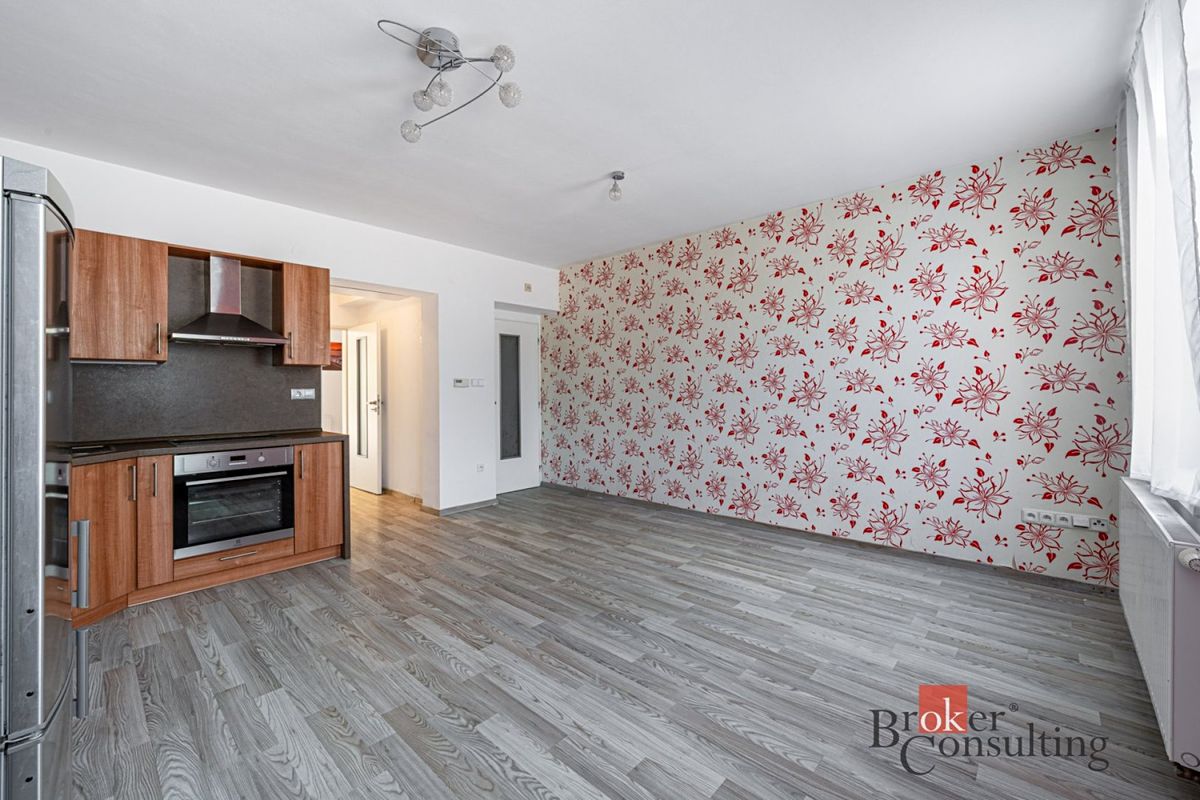 Prodej bytu 2+kk 42 m² – fotografie 3