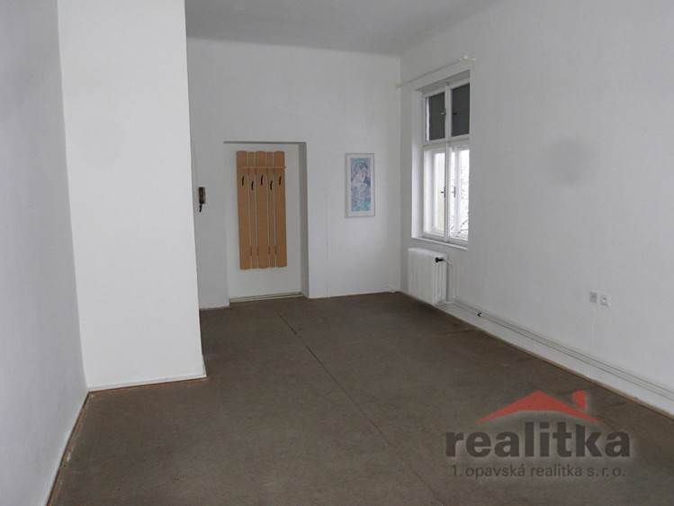 Комерційне приміщення в оренду, 220 м² (6 з 15)