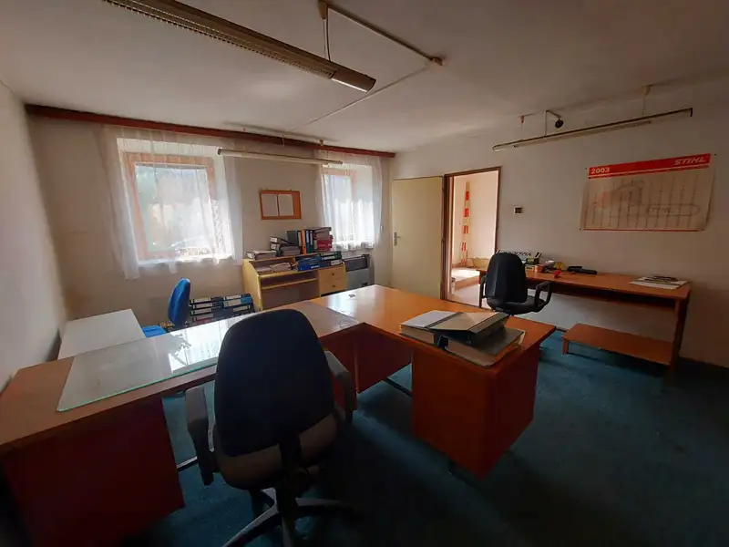 Prodej kanceláře 311 m², Lysice – náhled fotky 3