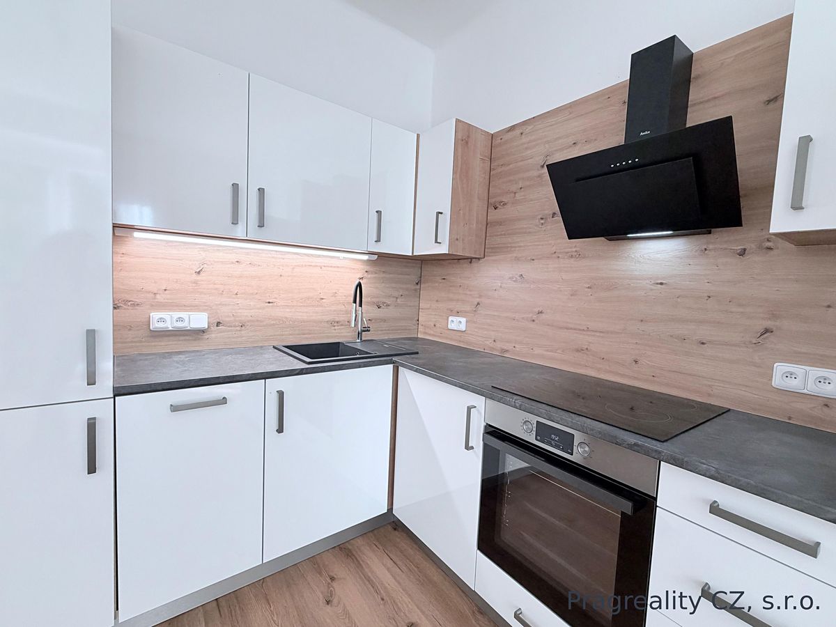 Pronájem bytu 3+kk 75 m²