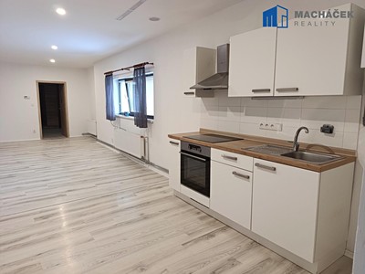 Pronájem bytu 2+kk 75 m²