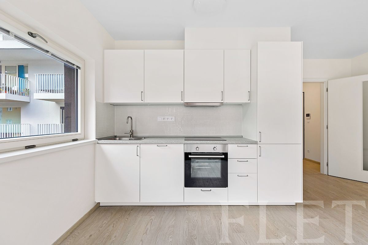 Pronájem bytu 1+kk 31 m²