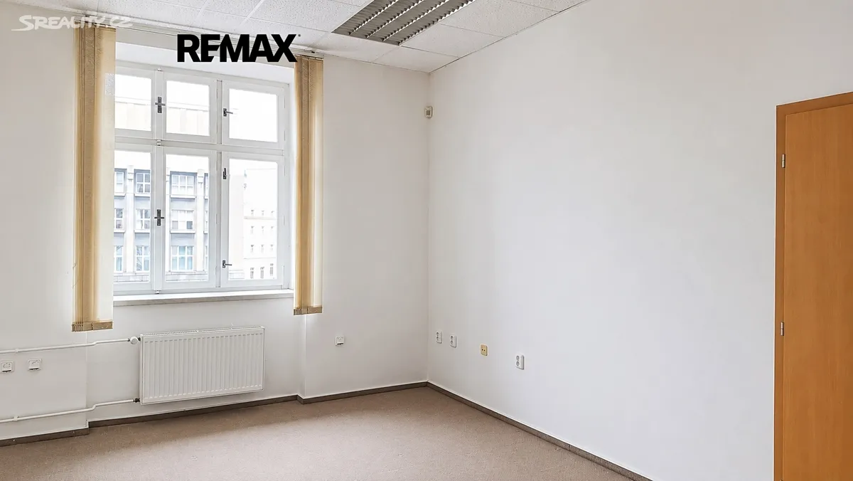 Pronájem kanceláře 22 m² – pohled 5