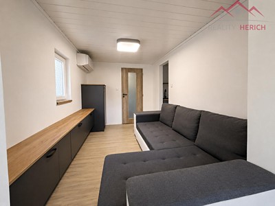Haus zum Kauf, 70 m² (2 von 11)