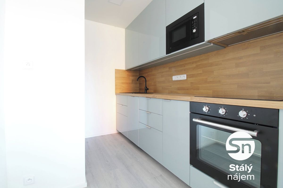 Pronájem bytu 3+kk 56 m²
