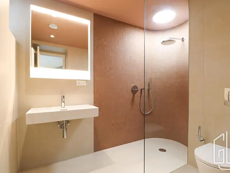 Prodej bytu 1+kk 34 m², Praha – náhled fotky 2