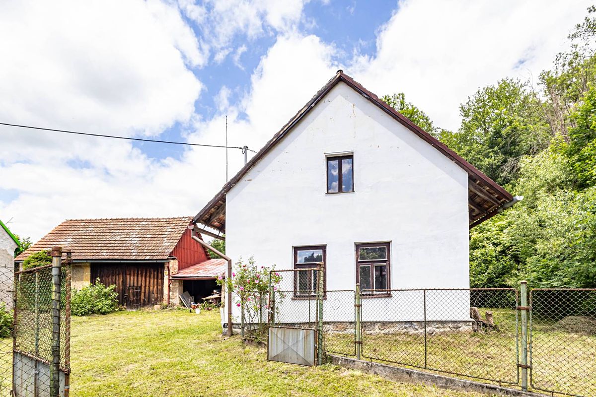 Prodej rodinného domu 57 m², pozemek 769 m²