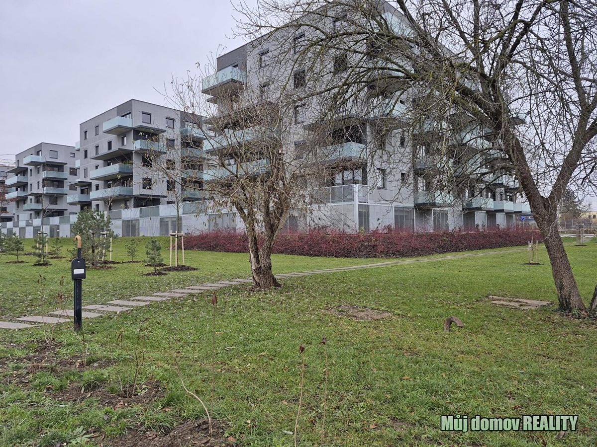 Pronájem bytu 3+kk 83 m²