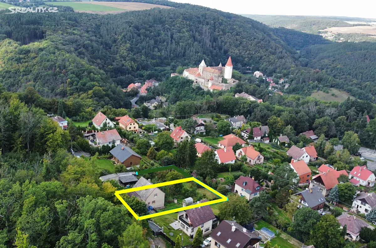 Prodej rodinného domu 220 m², pozemek 923 m² – pohled 2