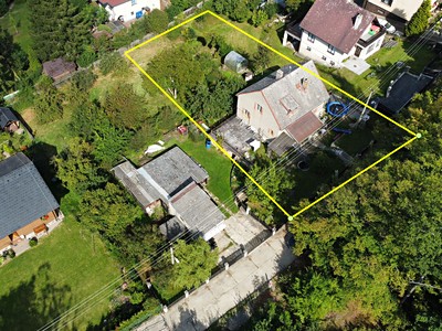 Prodej  rodinného domu 220 m², pozemek 923 m²