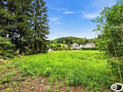 Prodej  stavebního pozemku 1 182 m²