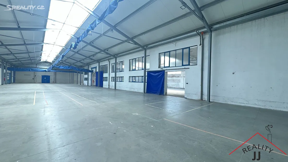 Pronájem skladového prostoru 3360 m², Praha