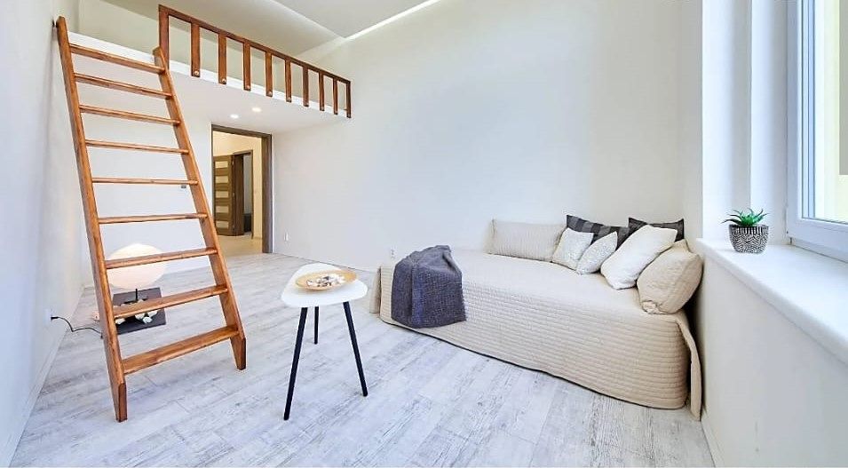 Pronájem bytu 1+1 38 m²