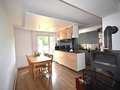 Prodej rodinného domu 100 m², pozemek 2700 m²