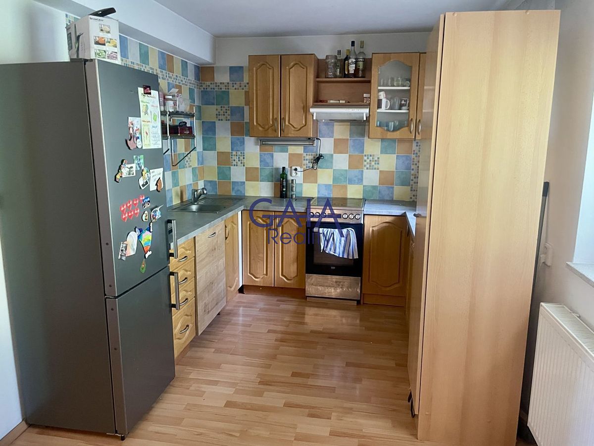 Prodej rodinného domu 188 m², pozemek 272 m² – fotografie 2