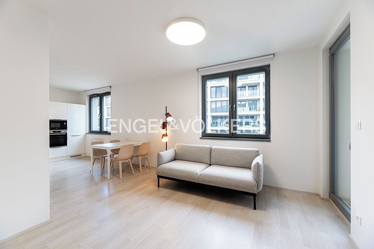 Pronájem bytu 2+kk 65 m²