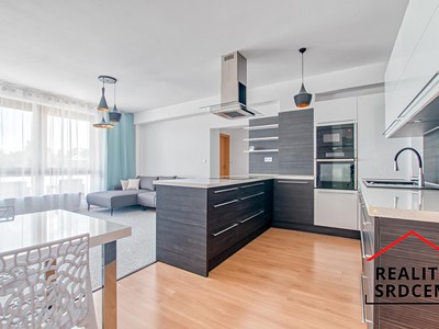 Pronájem bytu 3+kk 78 m²