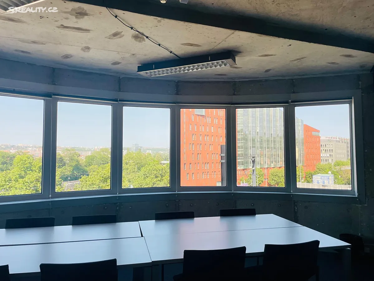 Pronájem kanceláře 329 m² – pohled 5