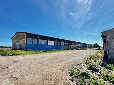 Prodej skladového prostoru 1400 m²