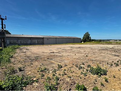 Prodej komerčního pozemku 15000 m²